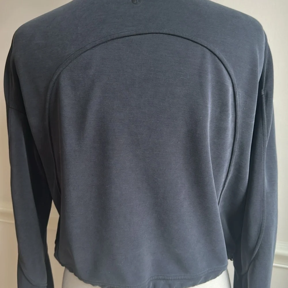 lululemon athletica charcoal gray quarter-zip pullover hoodie